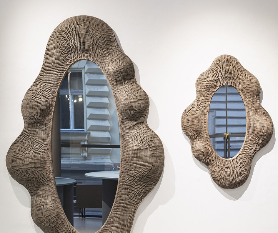 Zrcadlo Anastasia Mazur & Barbora Hrdinová